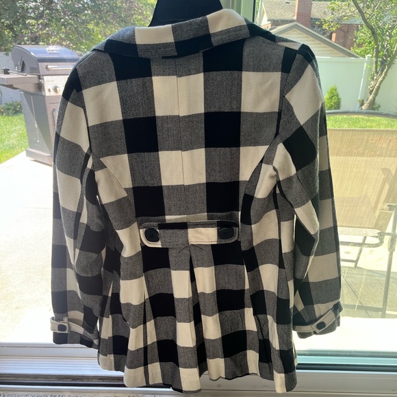 BCX coat; size medium - Picture 2 of 3
